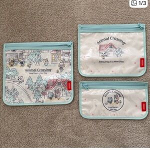 Nintendo Animal Crossing Pouch Set - Blue and White